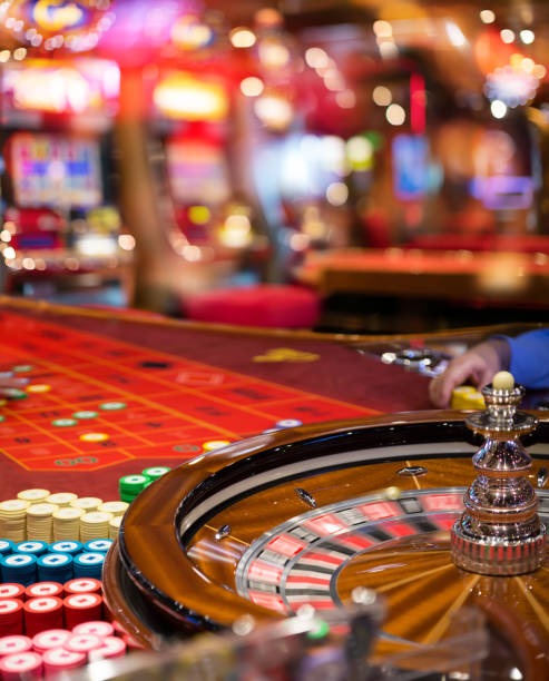 rp999 live casino table with dealer and player interface